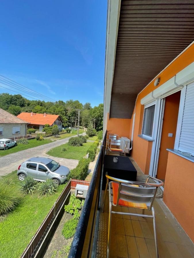 Apartamento Mira Kuckó Oreglak Exterior foto